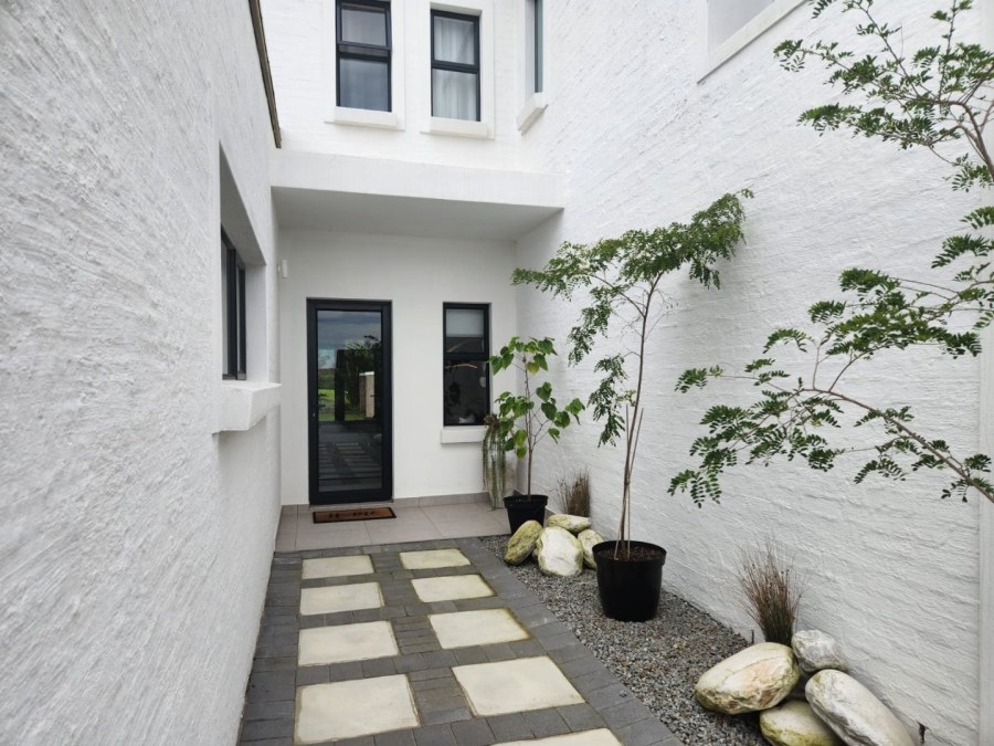 3 Bedroom Property for Sale in King George Park Western Cape